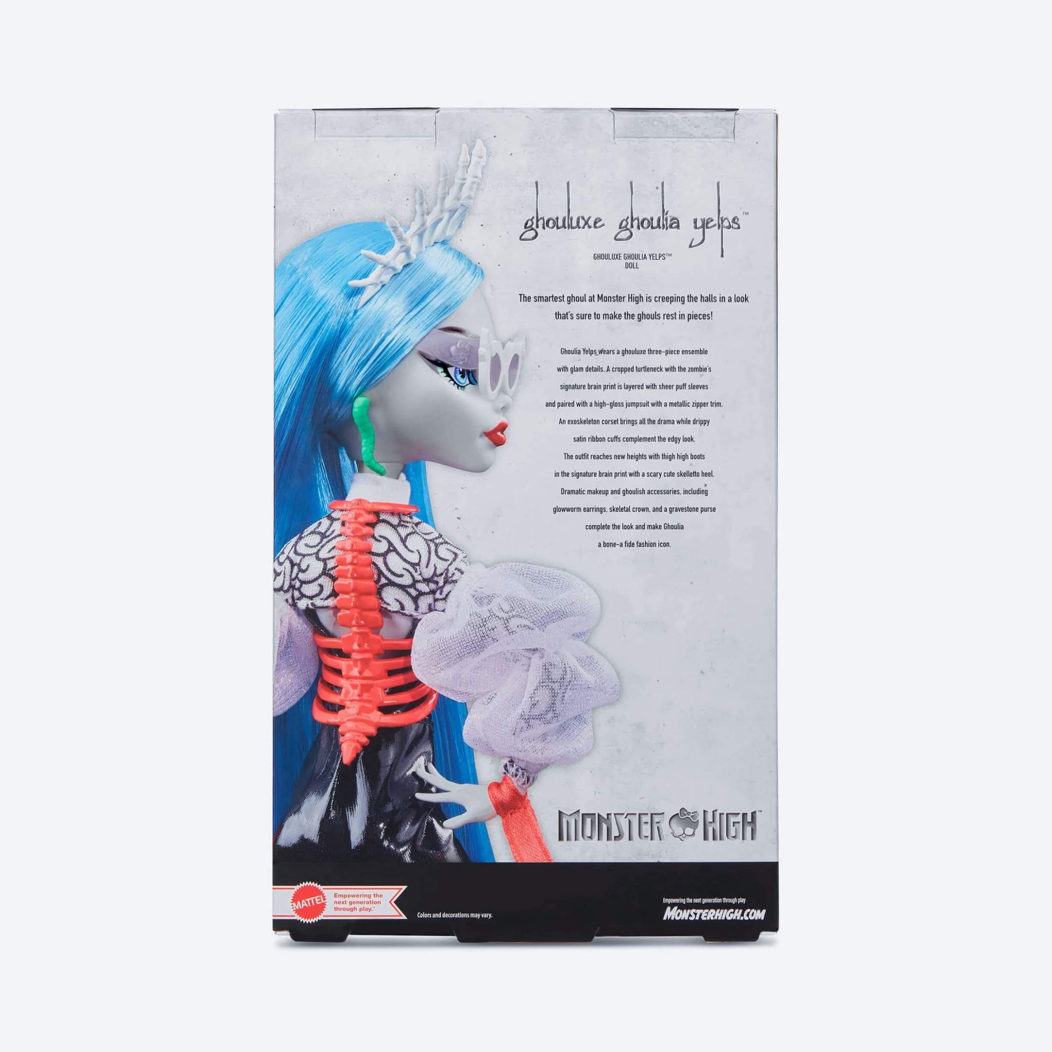 Ghoulia Yelps Collectors Doll Box Back