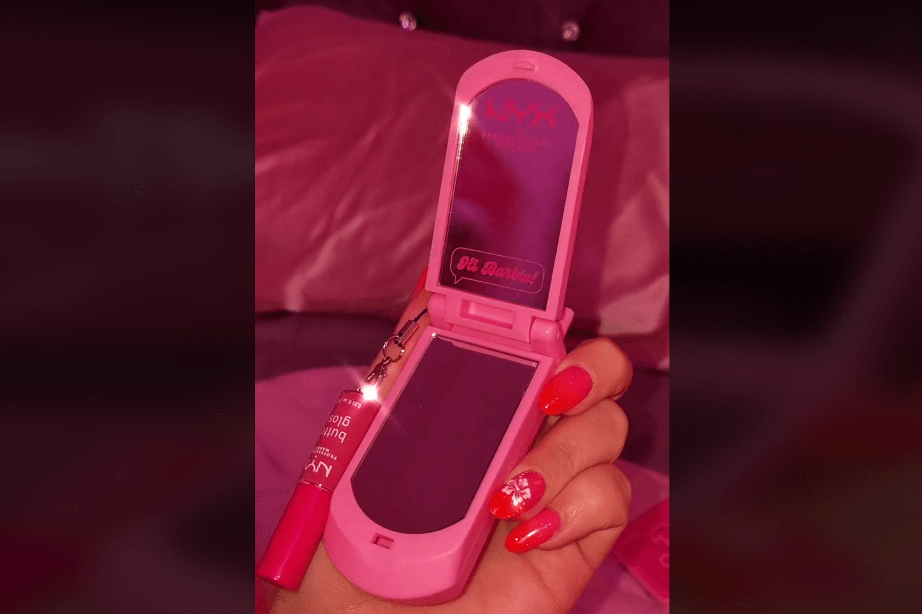 LIMITED EDITION NYX Barbie Flip Phone Mirror - Tools & accessories