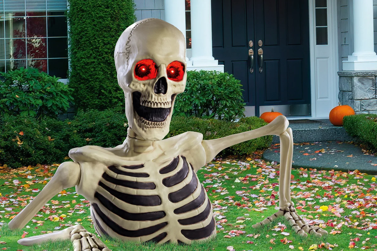 Costco Giant Ground Breaking Skeleton Reseller Halloween