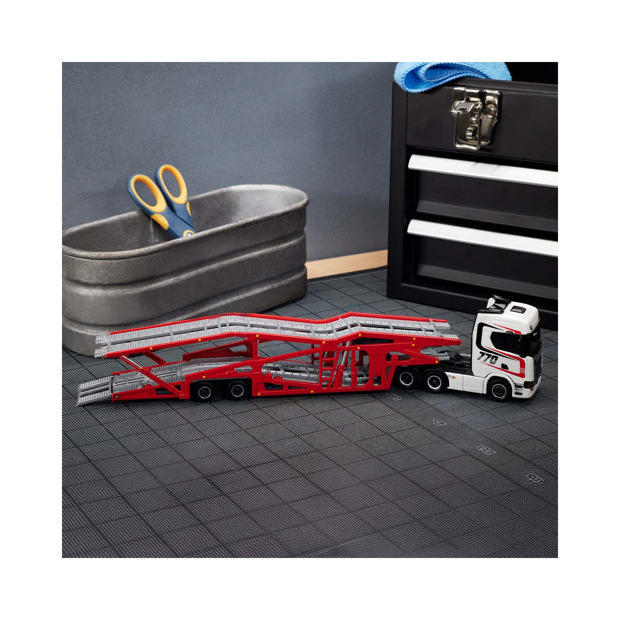 Hot Wheels Elite 64 Scania 770 S