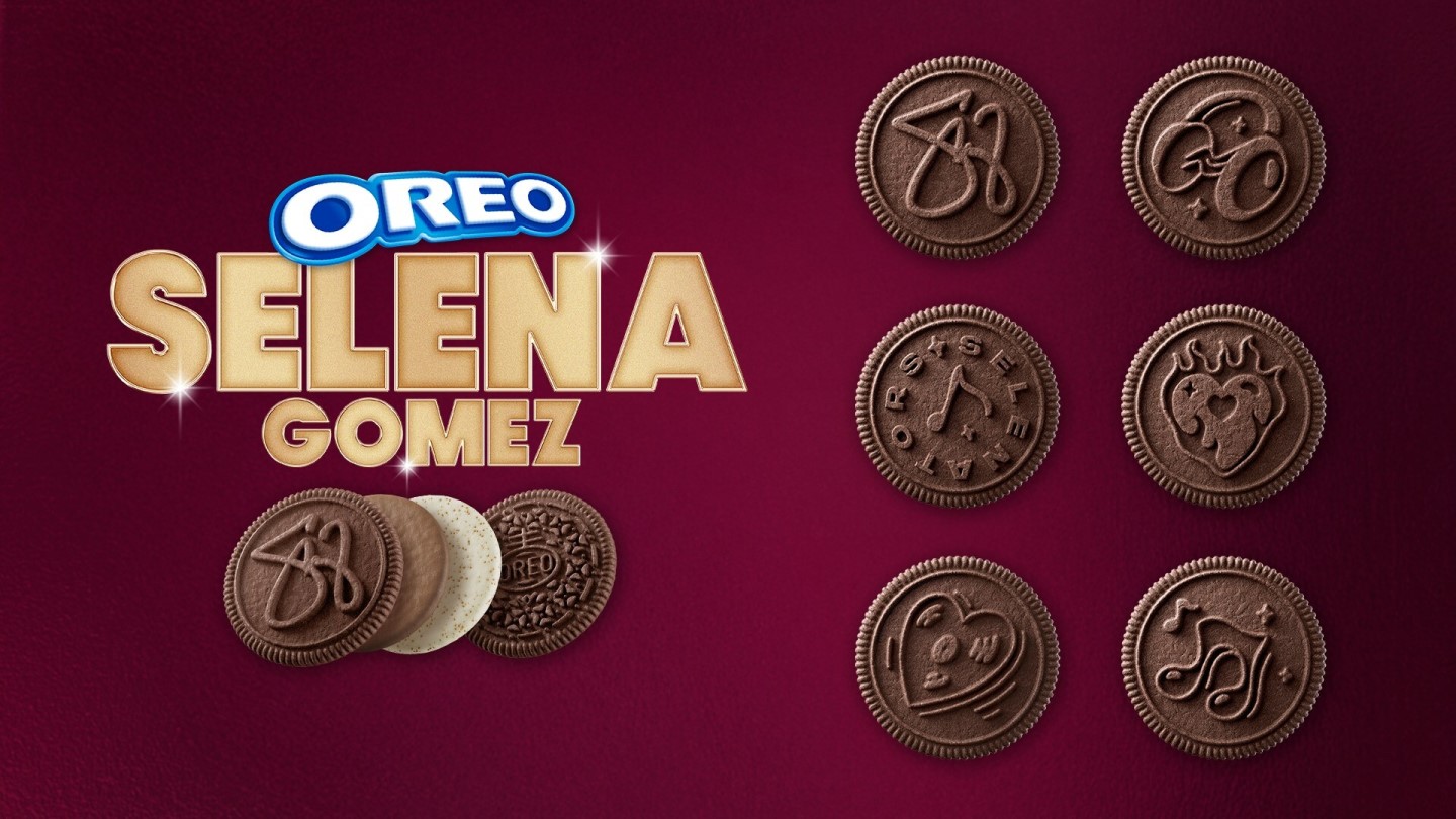 Selena Gomez Oreos Variants Autographed Cookie