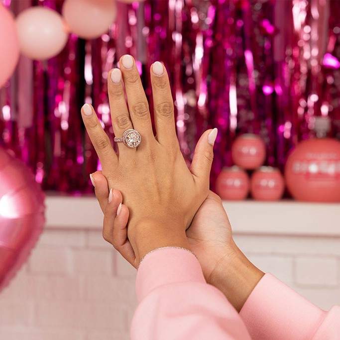 BuzzBallz Pink Lemonsqueezy Diamond Ring Auction