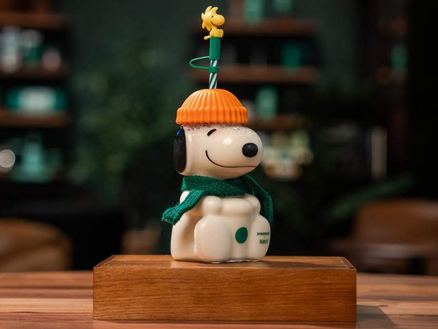 Starbucks Snoopy Glass Bearista Cup Reseller